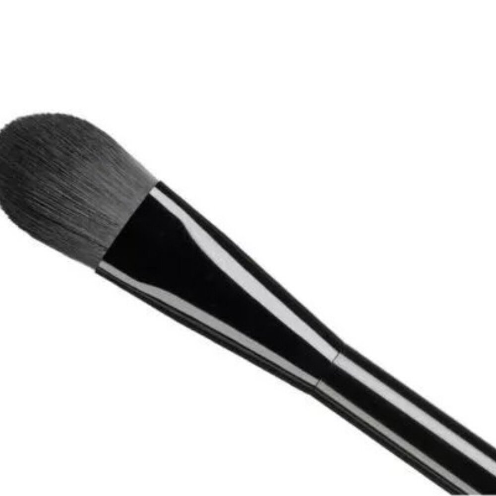 Limelight By Alcone Foundation Brush Vegan Makeup # 4 NIB